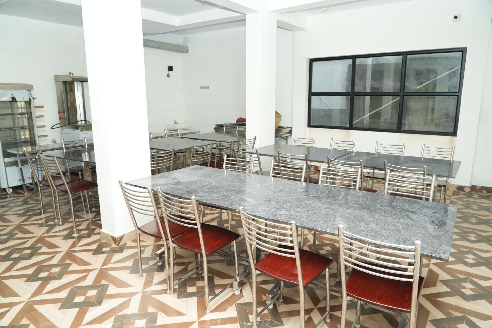 Vetrivel International By Brown Tree Resorts Kodaikanal Exterior photo